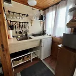 Apartment Mandulas A Kishaz Dezsaval Es Kilatassal A Balatonra Balatongyorok
